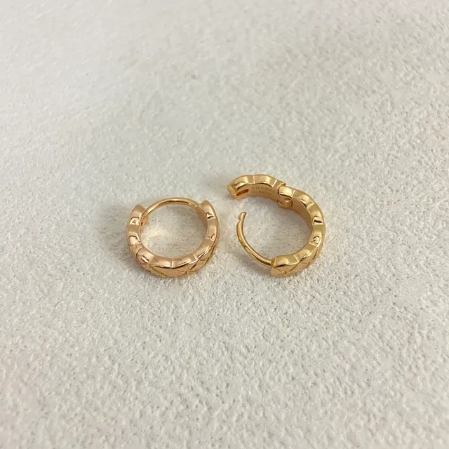 Gold Silver Quilted Texture Hinged Hoop Earrings 6