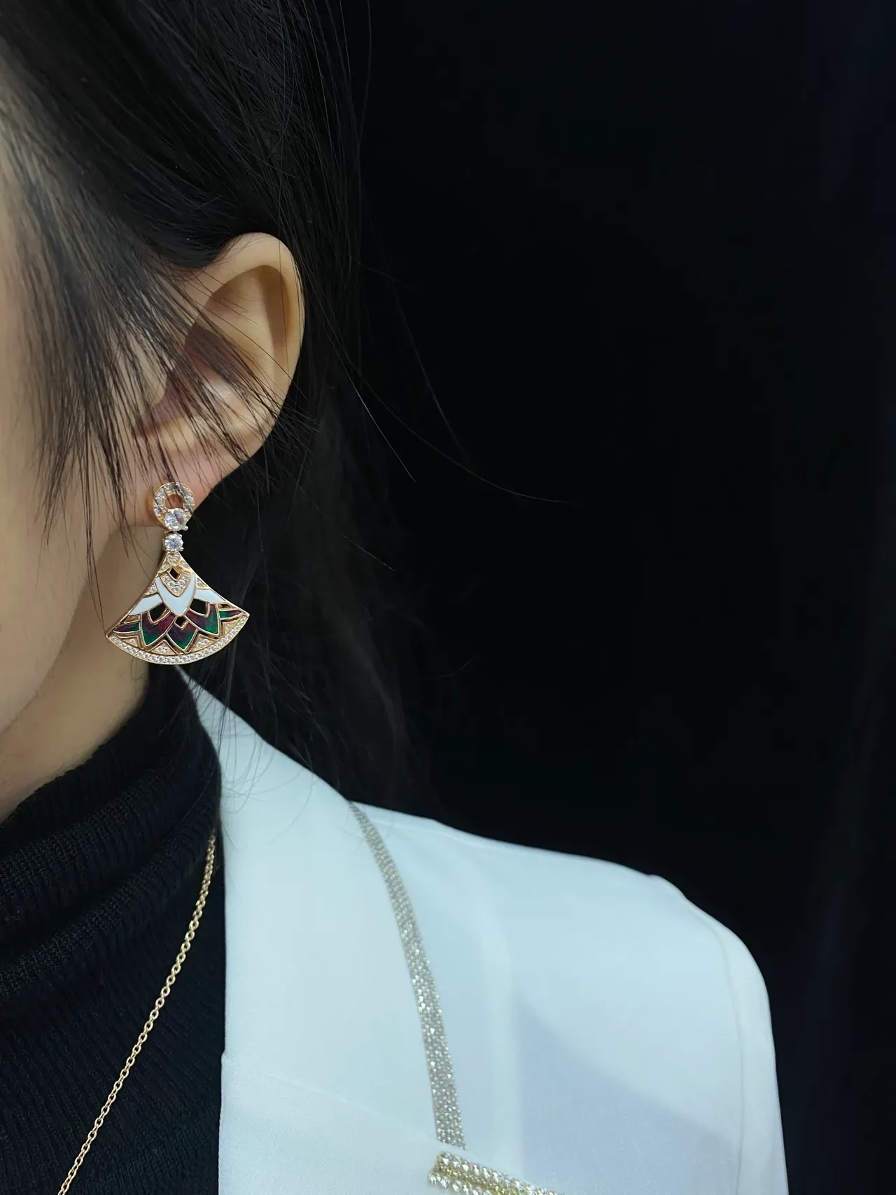 Gold-Tone Fan-Shaped Enamel and Crystal Dangling Earrings 2