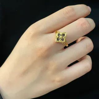 Gold-Tone Floral Quatrefoil Openwork Ring