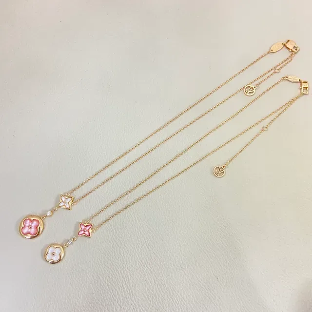 金色层叠花卉珐琅坠子项链 3