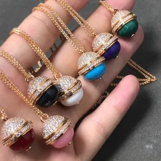 Collares con Cristales Pavé en Forma de Cúpula y Gemas Esféricas en Tono Dorado