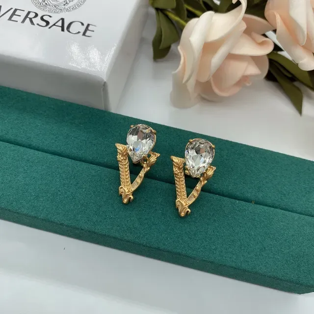 Gold Transparent Ornate Leaf-Motif Pear-Shaped Crystal Earrings 6