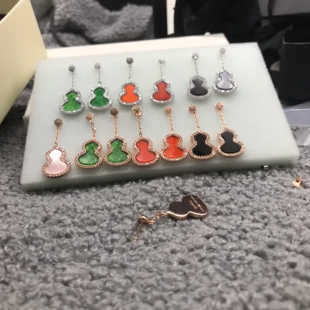Gourd-Shaped Pavé Crystal Halo Dangling Earrings 6