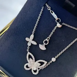 Graff قلادة فراشة باڤيه الماس