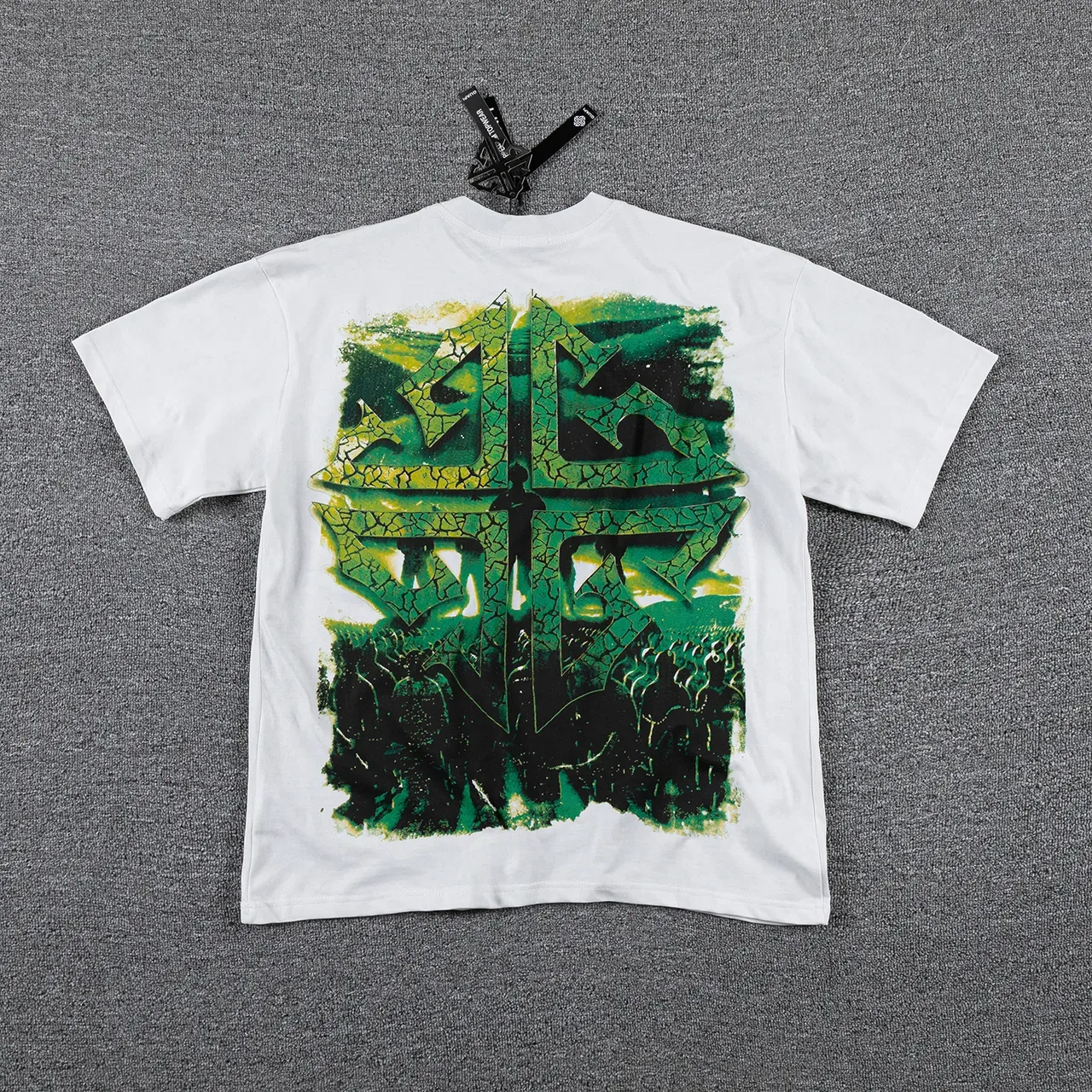 Graphic Print Cracked Texture Jamaican Flag Military Motif T-Shirt 5