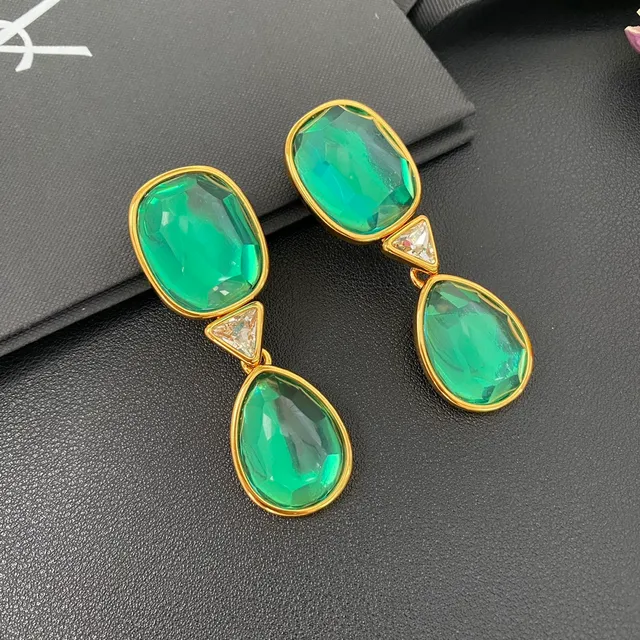 Green Faceted Stone Three-Stone Drop Earrings 7