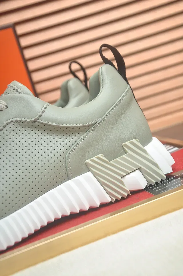 Green White Perforated Upper Sculpted Ribbed Midsole Sneakers 3