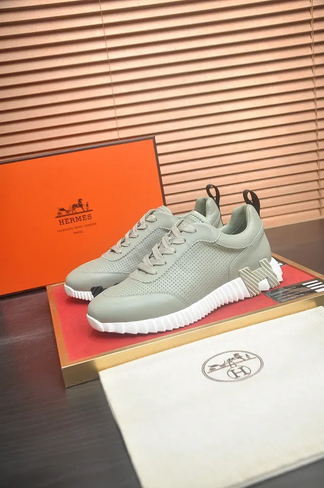 Green White Perforated Upper Sculpted Ribbed Midsole Sneakers 5