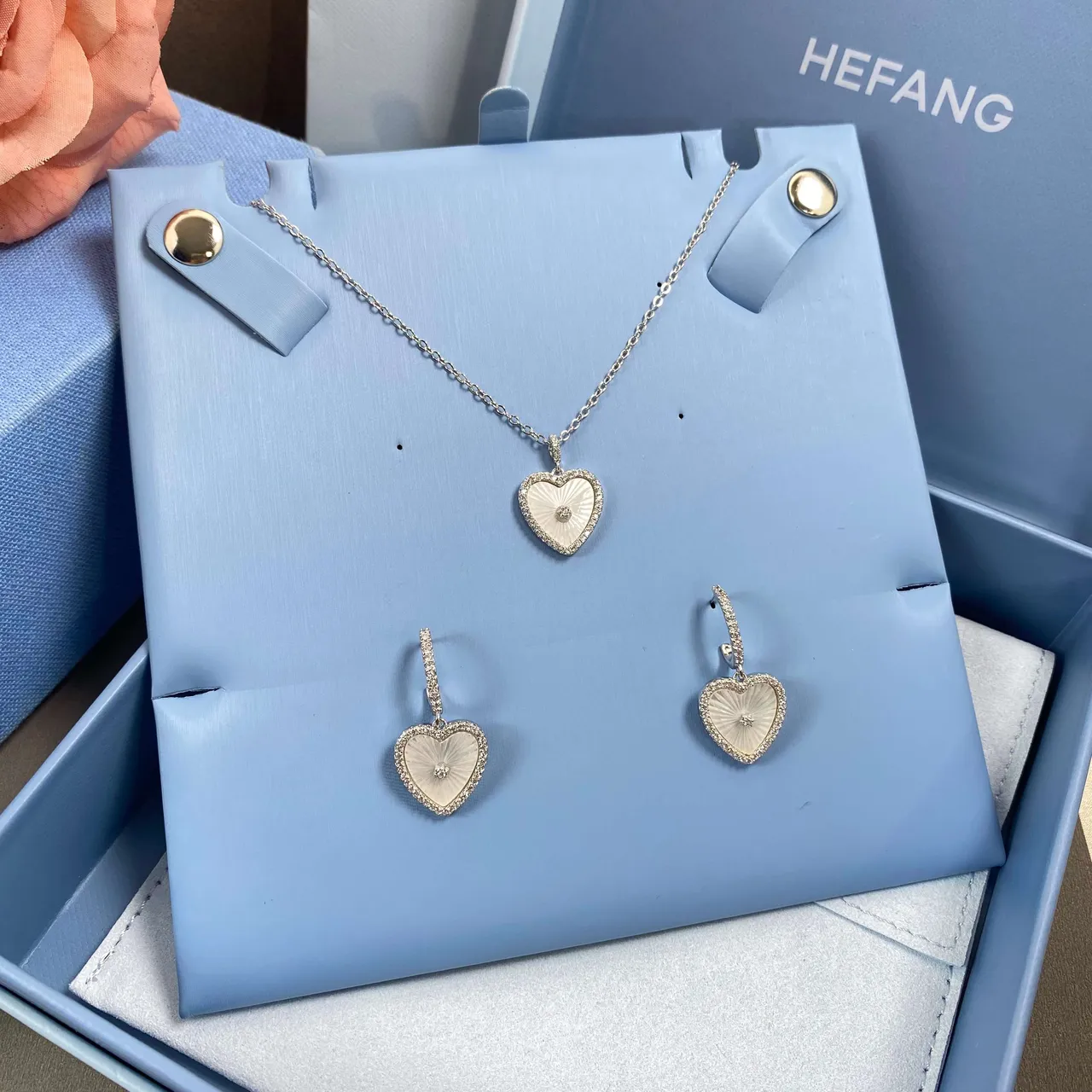 HEFANG Silver White Heart-Shaped Pendant Enamel Center Necklace 6