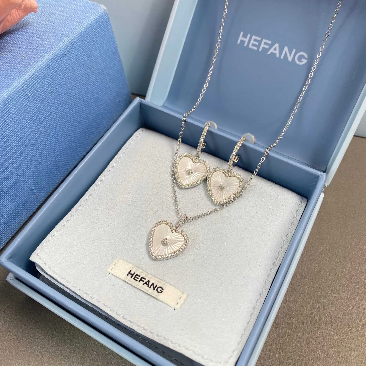 HEFANG Silver White Heart-Shaped Pendant Enamel Center Necklace 8