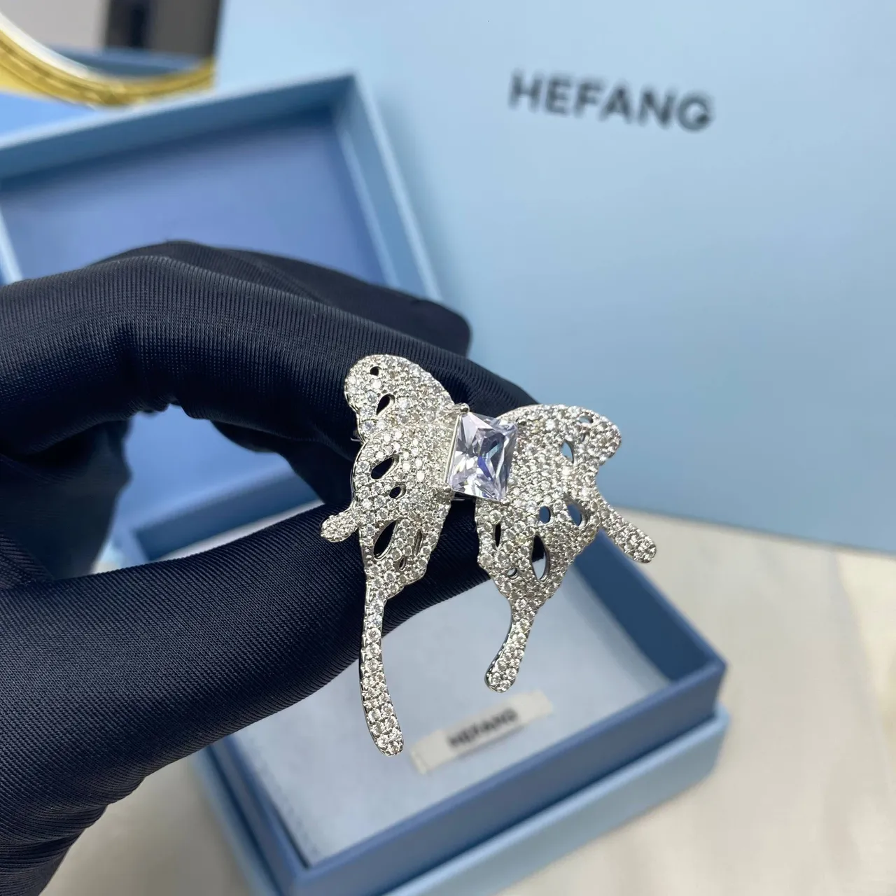 HEFANG Silver White Pavé-Set Crystal Openwork Butterfly Silhouette Brooch 5