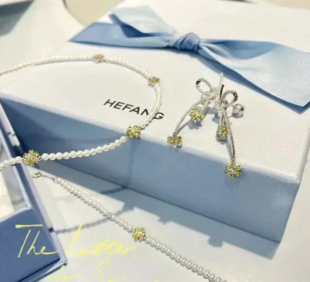 HEFANG Silver Yellow Bow-Top Dangle Flower Motifs Earrings 3