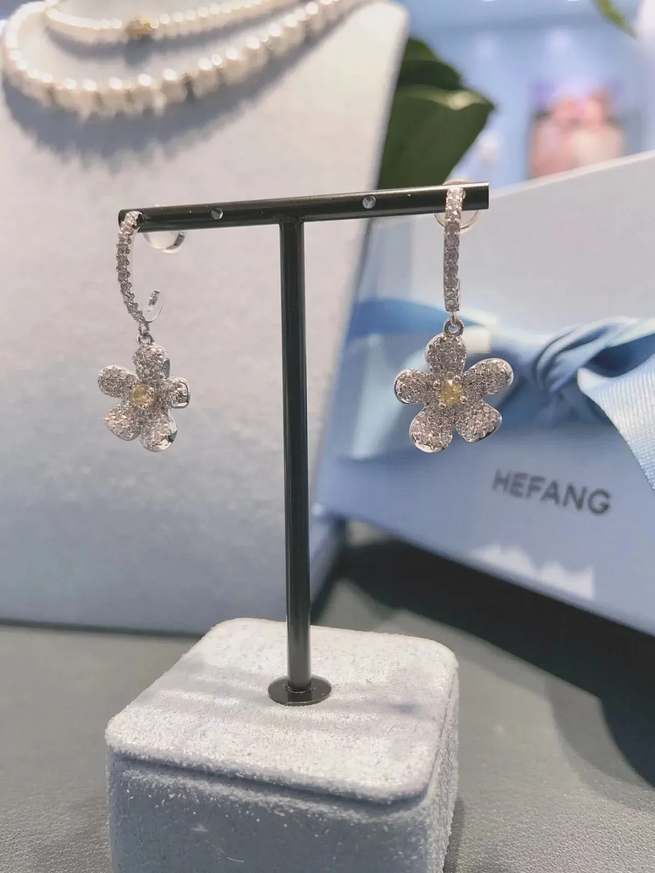 HEFANG Silver Yellow Bow-Top Dangle Flower Motifs Earrings 9