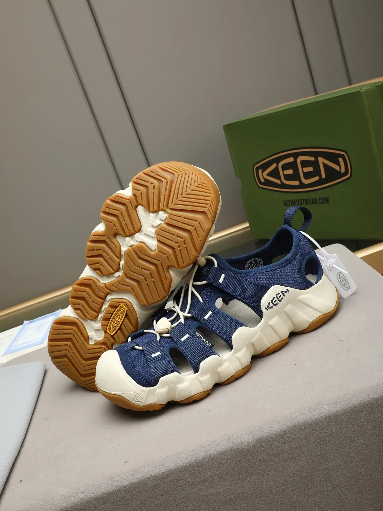 KEEN Navy Beige Multi-Strap Water-Resistant Casual Sandals 4