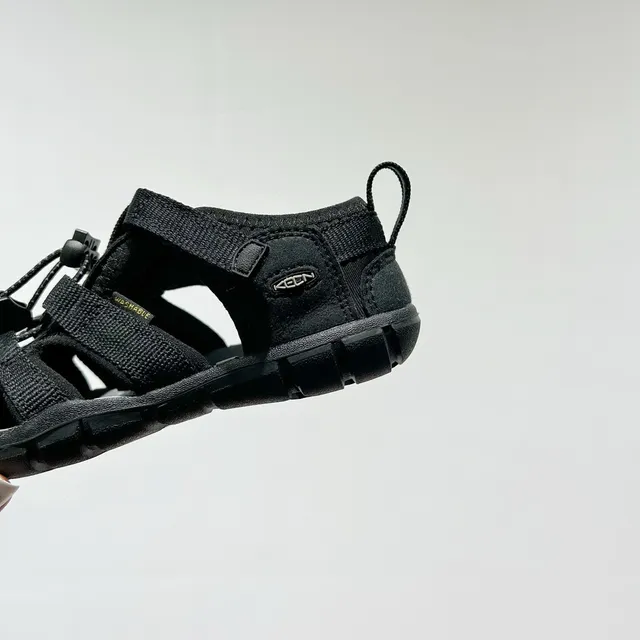 KEEN Newport H2 صندل كاجوال أسود 10