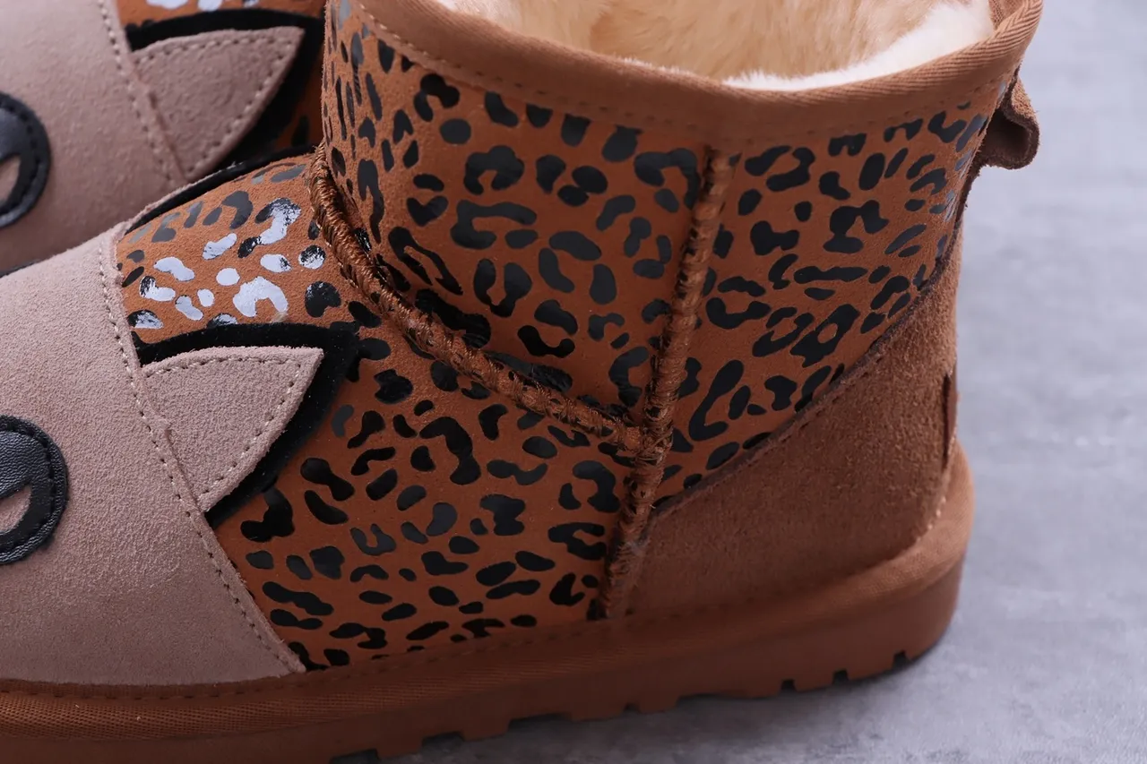 Leopard Print Animal-Face Shearling-Lined Snow Boots 4