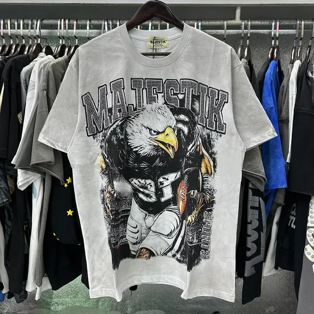 MAJESTIK Eagle Football Graphic Oversized T-Shirt 4