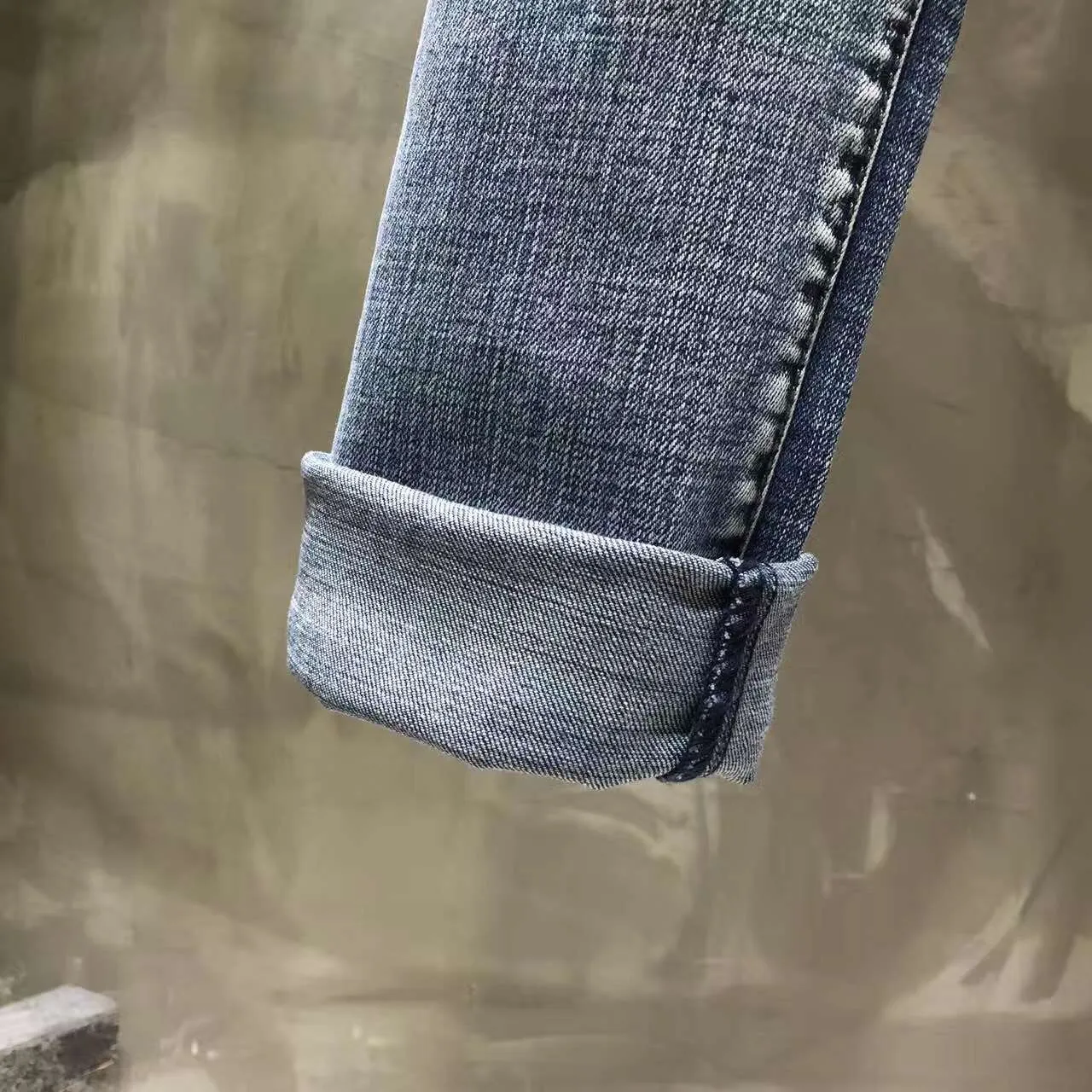 Moto-Style কুইল্টেড হাঁটু প্যানেল নীল ডেনিম জিন্স 7