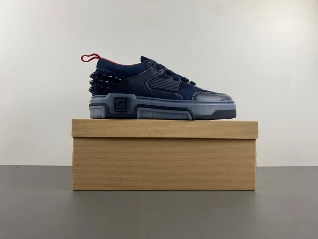 Navy Blue and Red Spiked Heel Lifestyle Sneaker 15