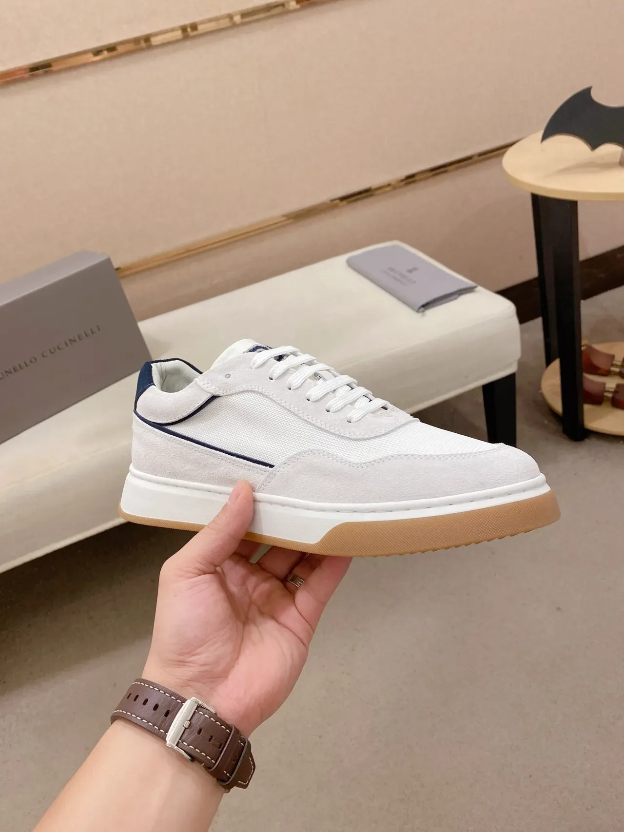 Off-White and Navy Piped Low-Top Lifestyle Sneaker 4