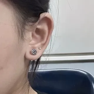 Oxidized Silver Scrollwork Filigree Stud Earrings 2