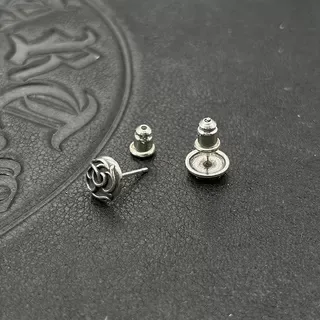 Oxidized Silver Scrollwork Filigree Stud Earrings 3