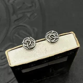 Oxidized Silver Scrollwork Filigree Stud Earrings 5