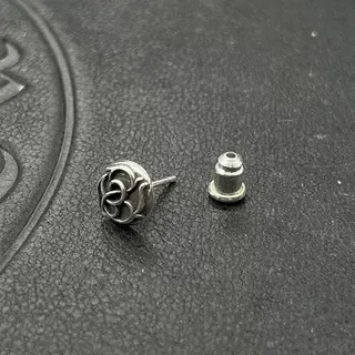 Oxidized Silver Scrollwork Filigree Stud Earrings 7