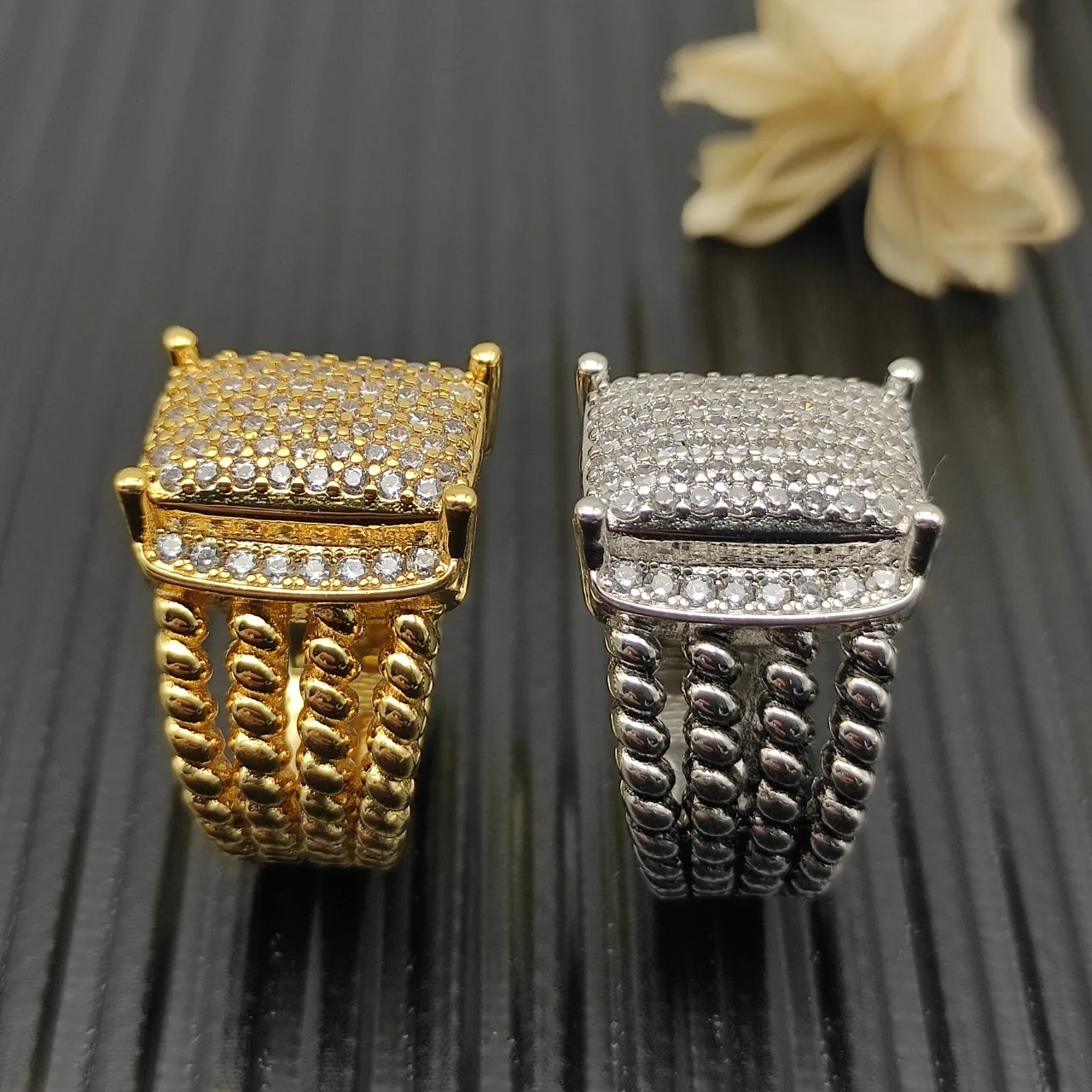Pavé Diamond Cushion Face Twisted Rope Band Ring 5