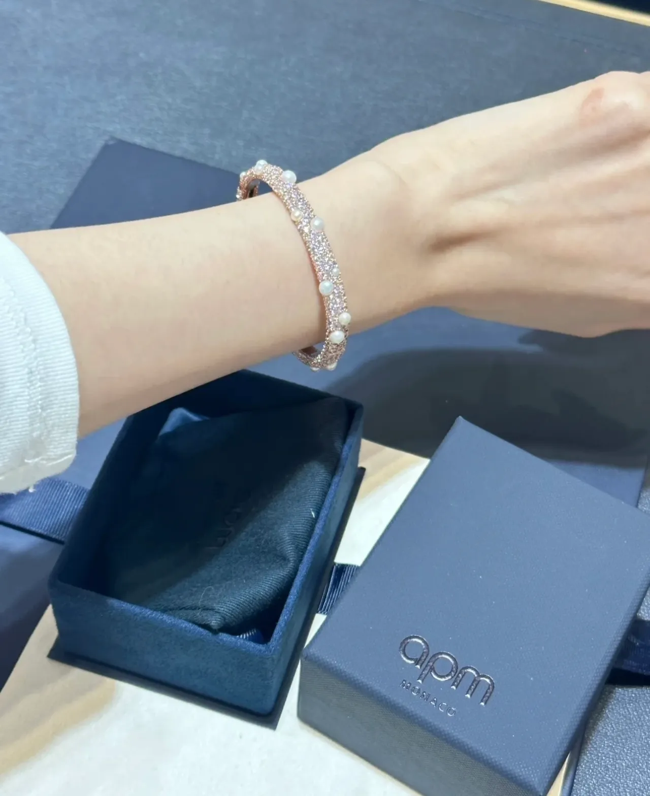 Pearl and Crystal Embellished Rose-Gold Cuff Bracelet 3