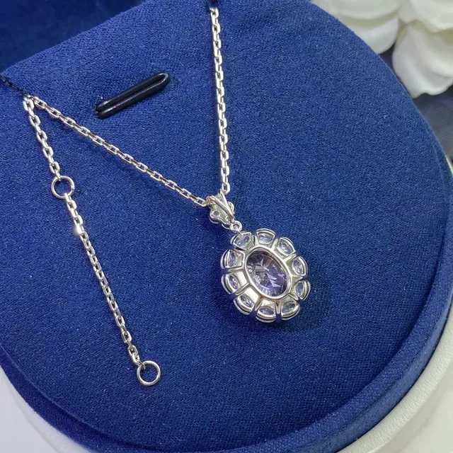 Pink Silver Oval-Cut Central Gem Halo Setting Necklace 7