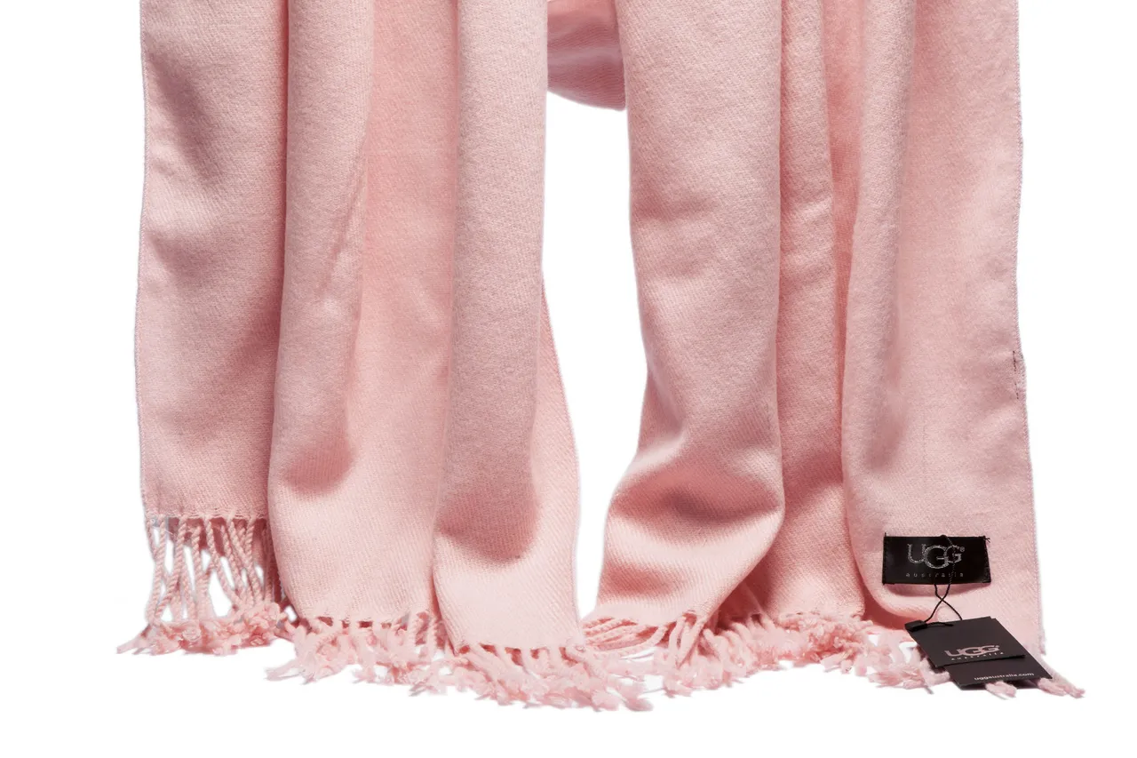 Pink Twisted Fringe Knitted Base Scarve 11