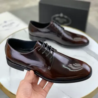 Polished Brown Cap Toe Oxford Shoes