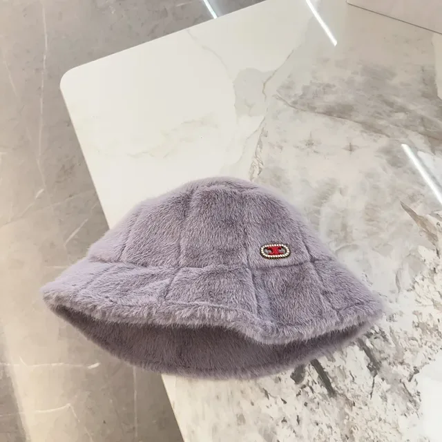 Chapeau Bucket Violet Rouge Fourrure Artificielle Matelassée 3