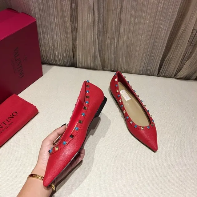 Red Studded Pointed Toe Ballet Flat 5