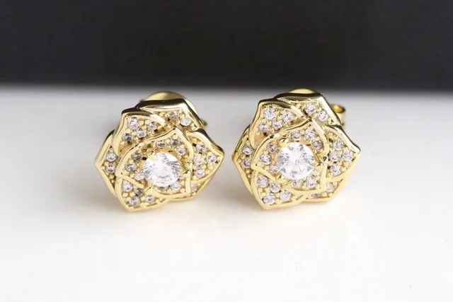 Rose Gold Floral Pavé Stud Earrings 8