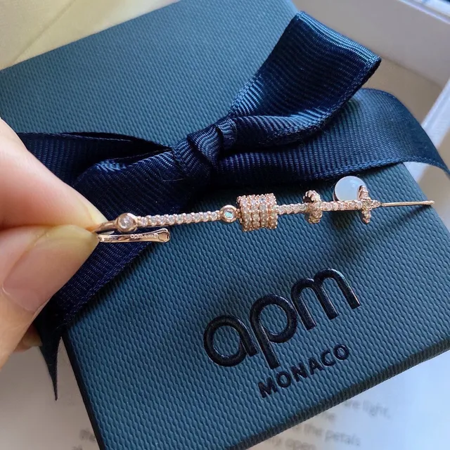 Rose Gold Pavé Diamond Coiled Wire Linear Earring 5