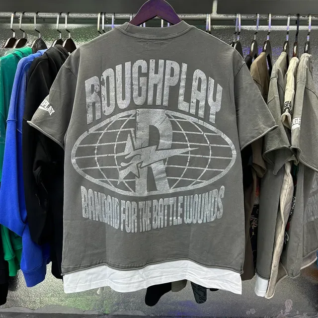 ROUGH Rough Play Graphic Distressed Oversized T-Shirt 10
