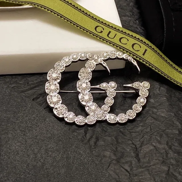 Serpentine Textured Silver-Tone Interwoven Brooch 6