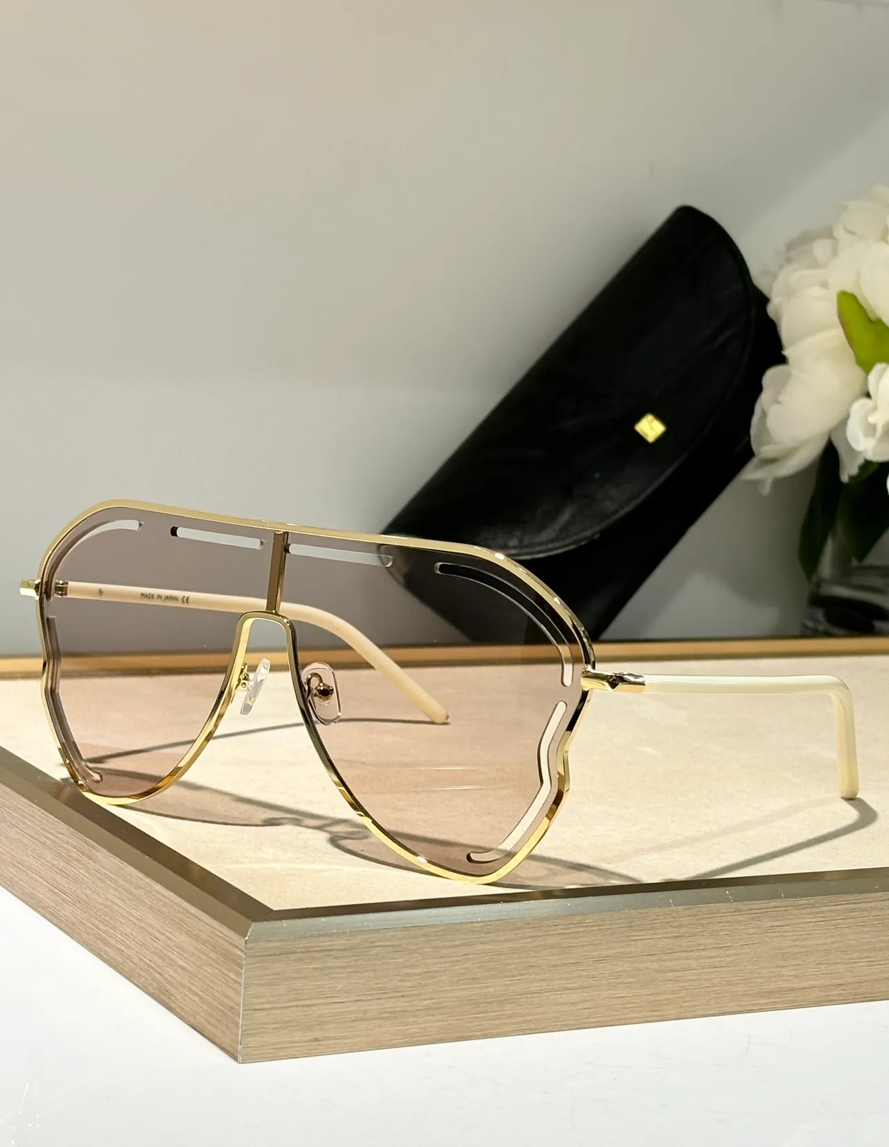 Shield-Style Metal-Trimmed Black and Silver Sunglasses 6