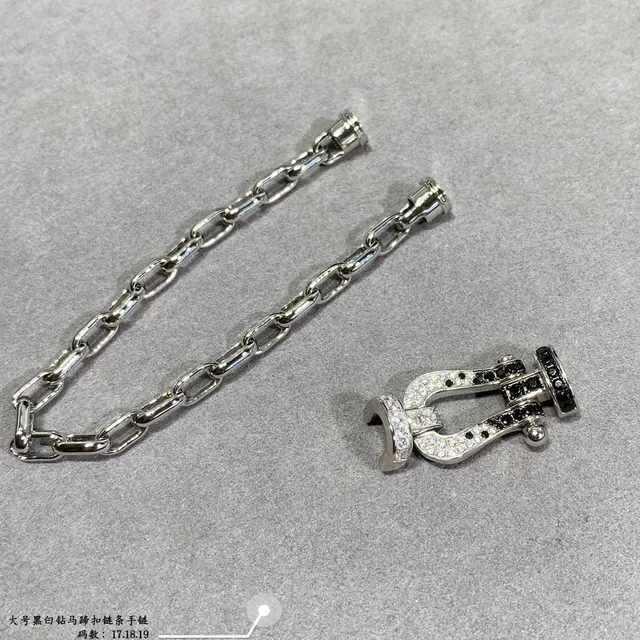 Silver Black Metal Pavé-Set White And Stones Bracelet 4