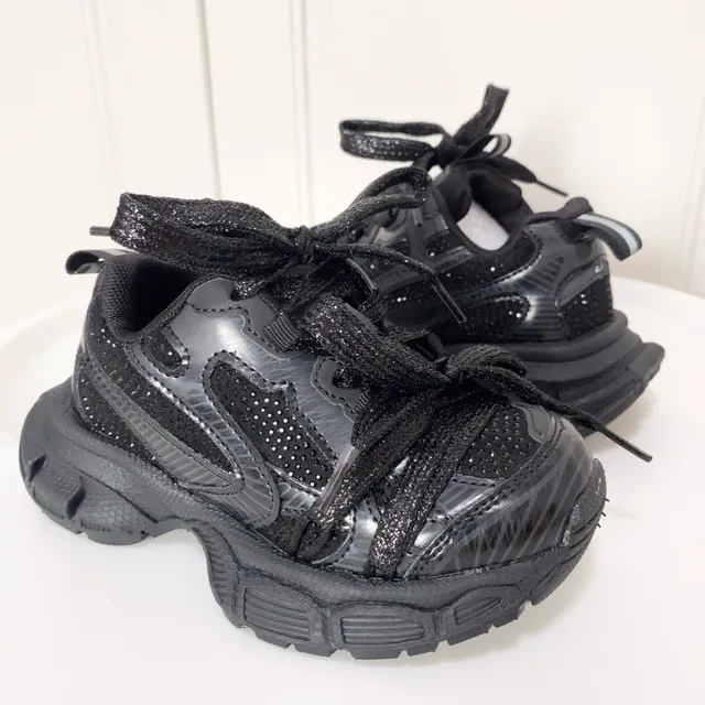 Silver Black Platform Sole Metallic Synthetic Overlays Chunky Sneakers 7