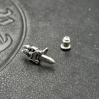 Silver Dagger-Style Asymmetrical Stud Earrings 5