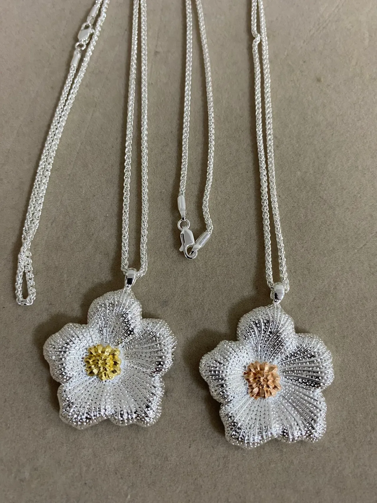 Silver Gold Flower-Shaped Textured Petal Surface Necklace 8