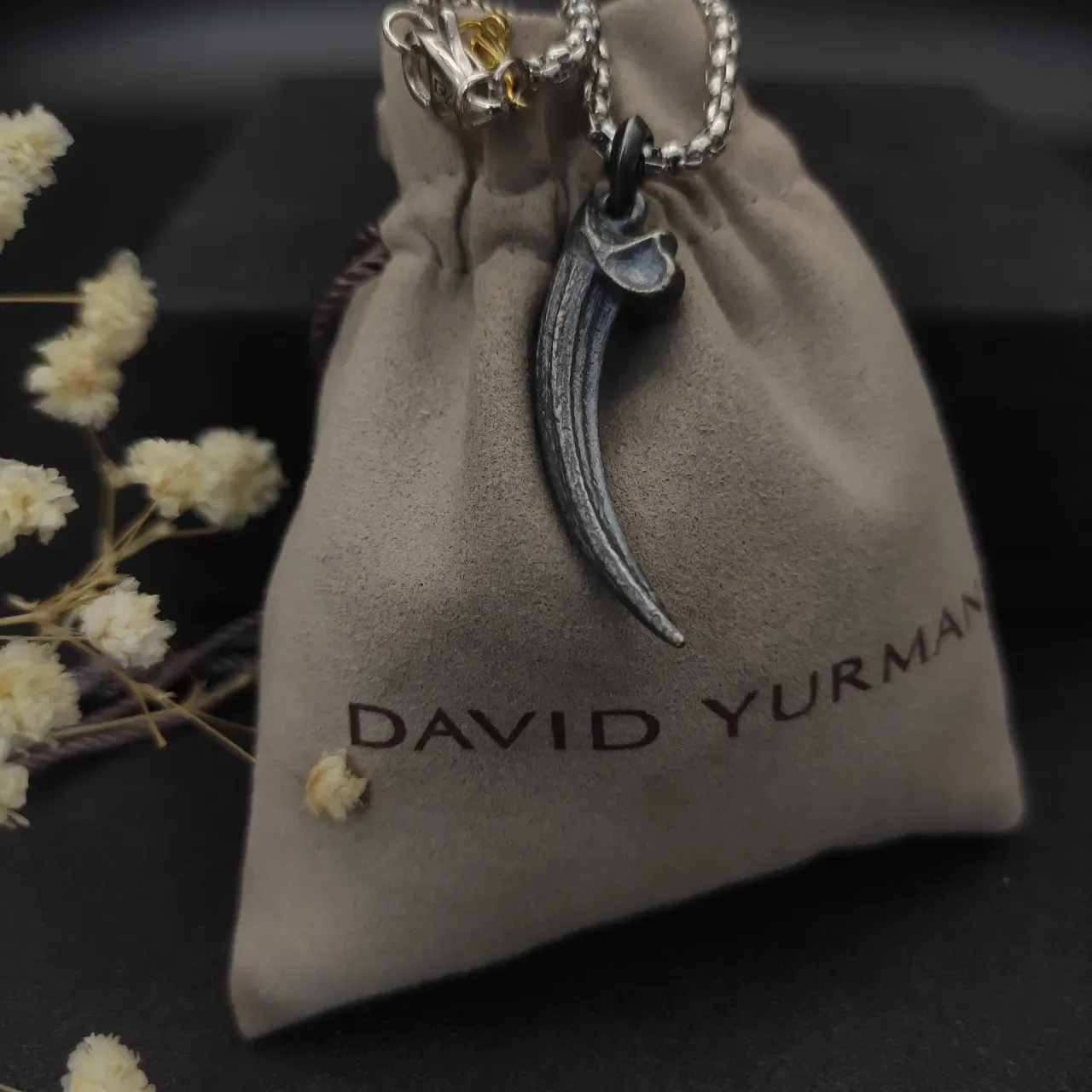 Silver Gold Oxidized Metal Claw-Shaped Pendant Necklace 3