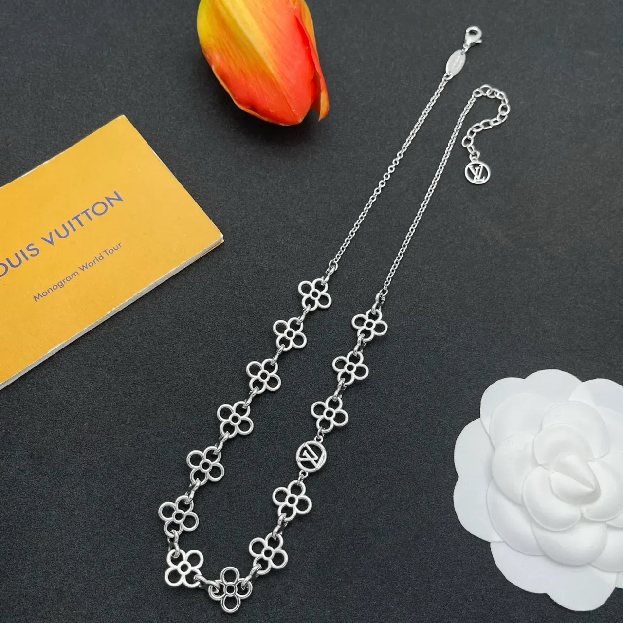 Silver-Tone Openwork Floral Link Necklace 8
