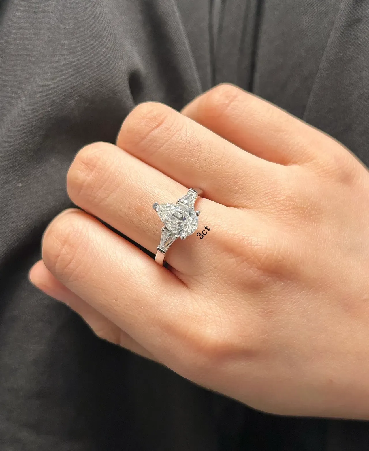 Silver Transparent Pear-Cut Center Stone Tapered Baguette Side Stones Ring 9