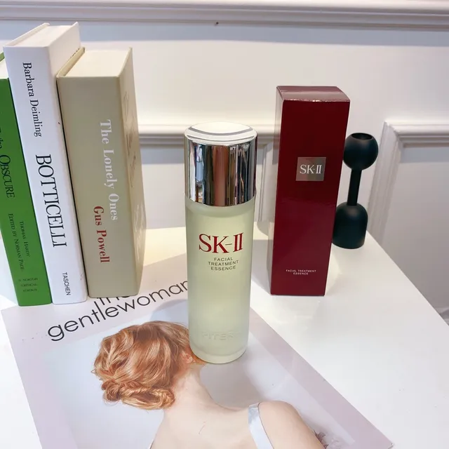 SK-II Facial Treatment Essence Beige Red Transparent Glass Bottle Chrome-Finished Cap Perfume 5