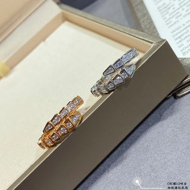 Snake-Inspired Segmented Pavé-Set Rings 7