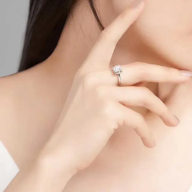 Solitaire Four-Prong Round Brilliant-Cut Stone Ring 2